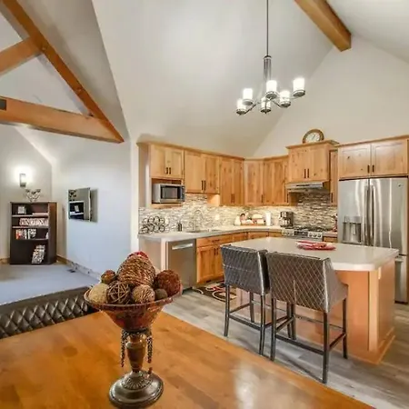 Mountain View Chalet Getaway 5 Min To Town